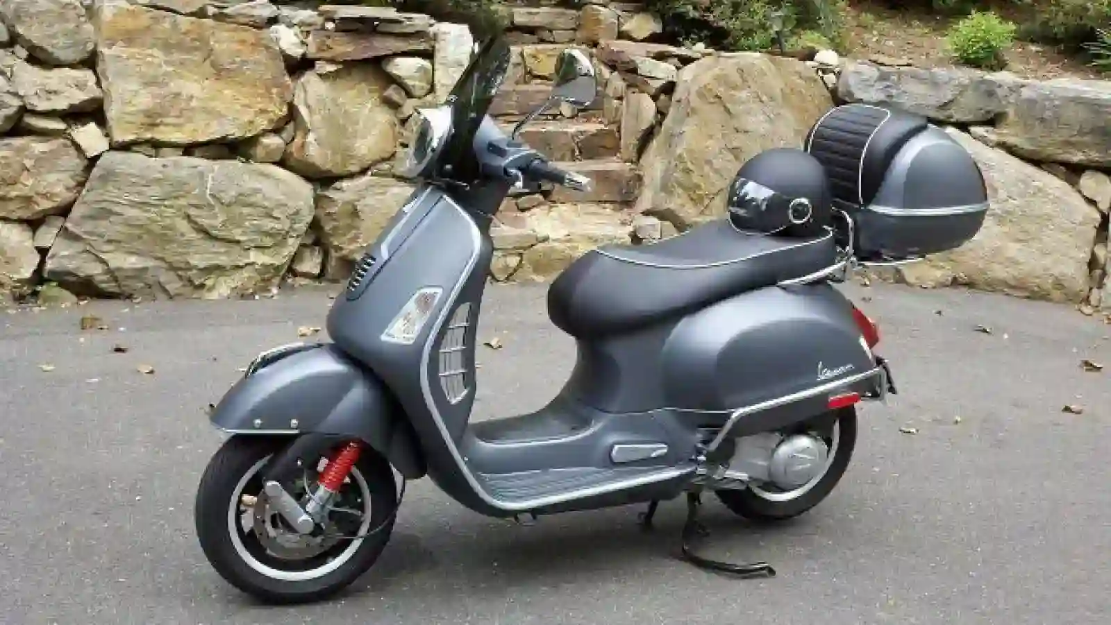 Vespa GTS 300 Super 2011