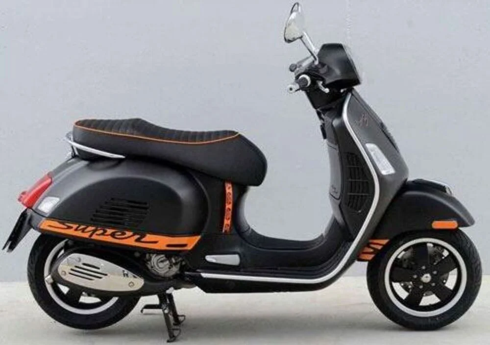 Vespa GTS Supersport 2010