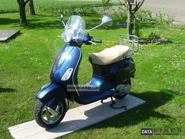 Vespa LX 50 4V 2011