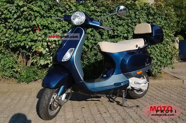 Vespa LX50 2007