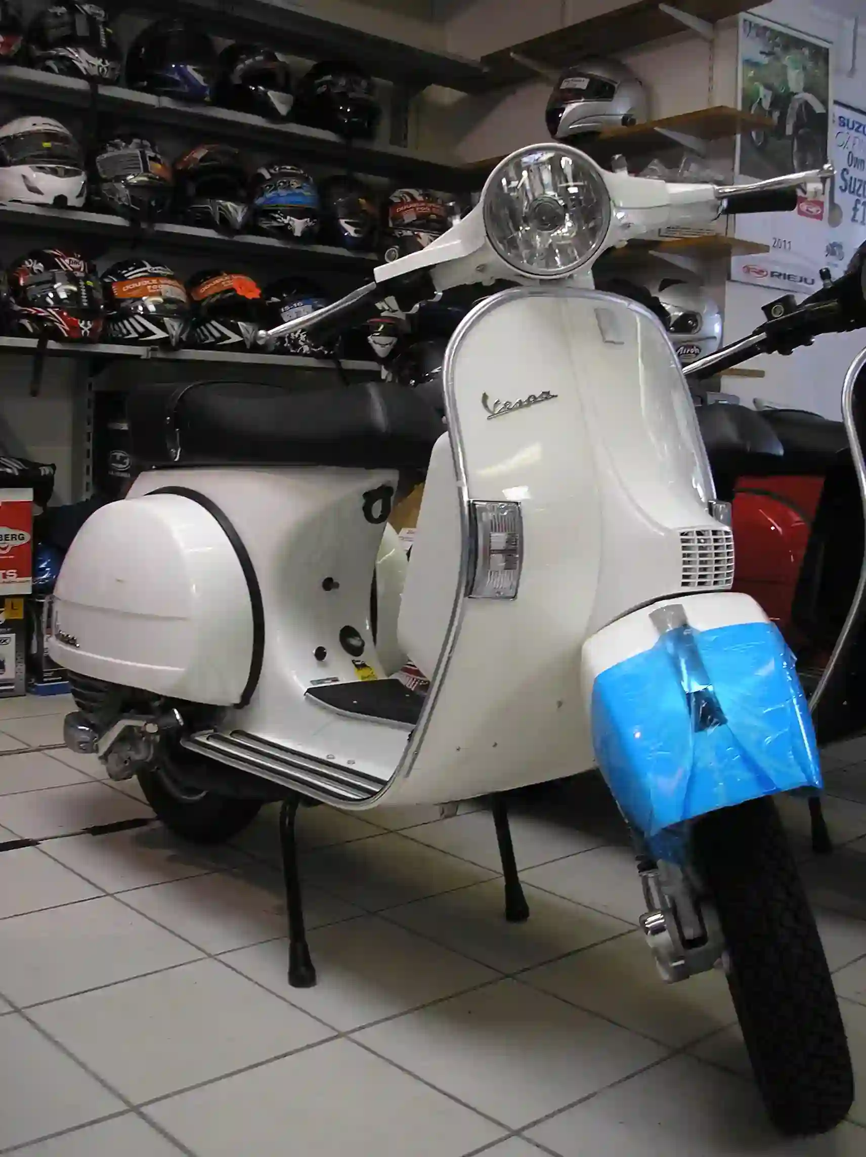 Vespa PX125 2008