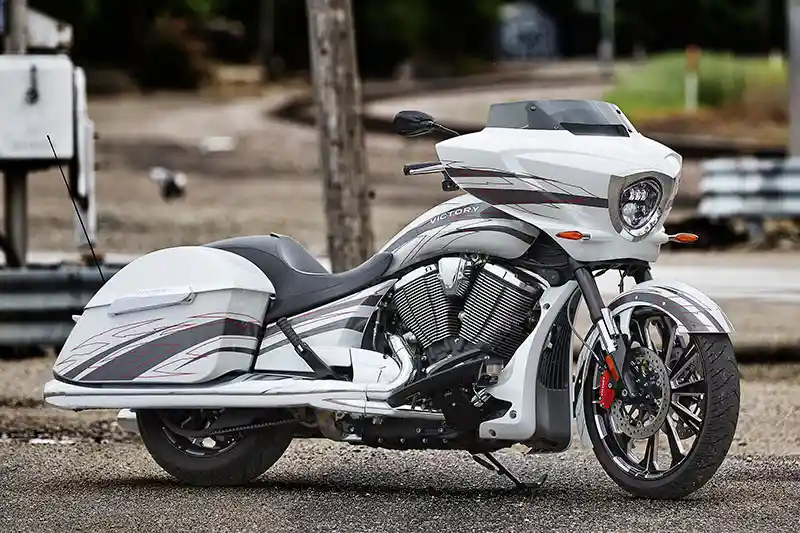 Victory Magnum X 1 2017