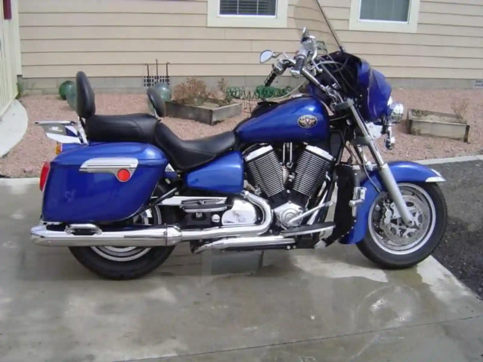 Victory Touring Cruiser 2004