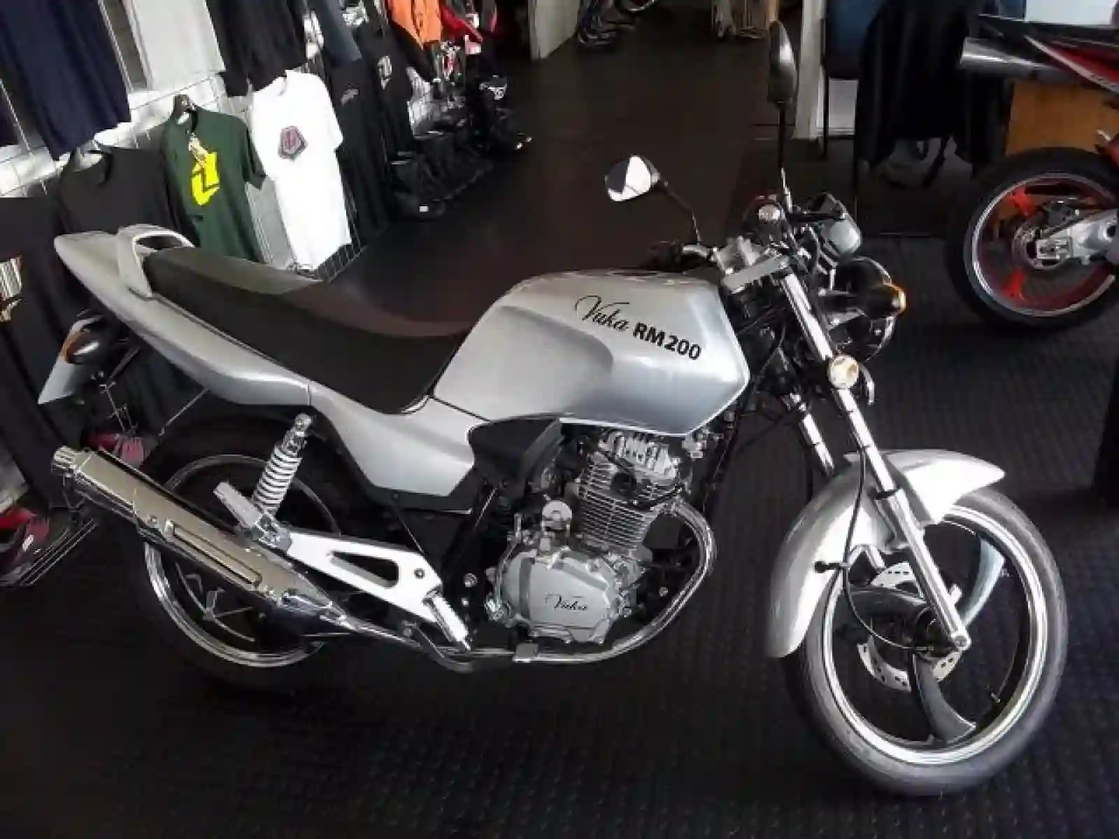 Vuka RM 200 2010
