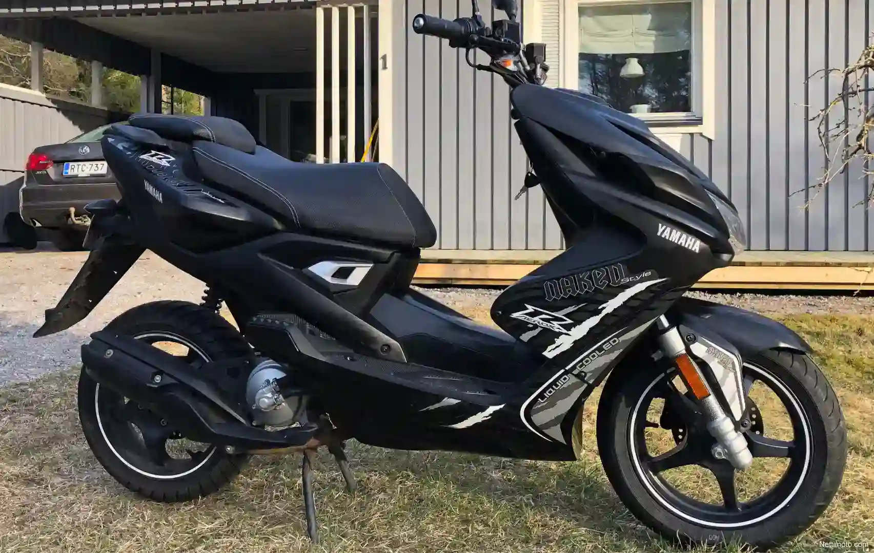 Yamaha Aerox Naked 2016
