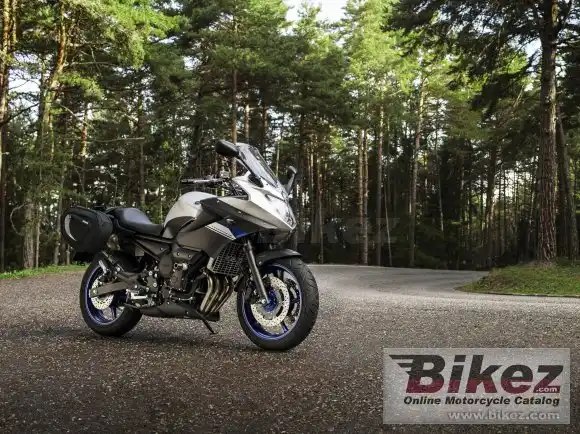 Yamaha Diversion 2015