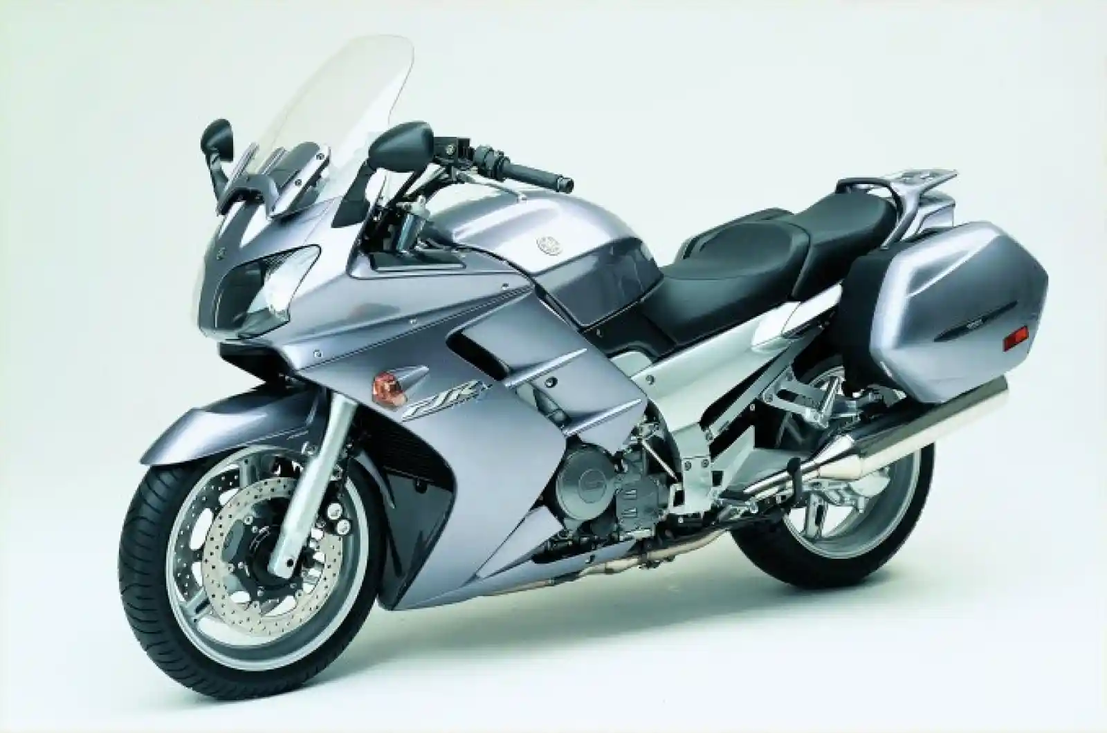 Yamaha FJR 1300 2004