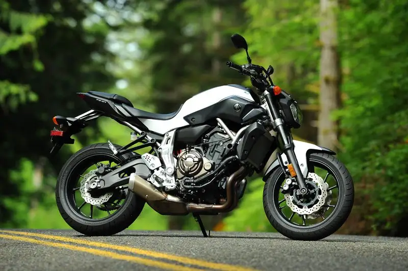 Yamaha FZ 07 2015