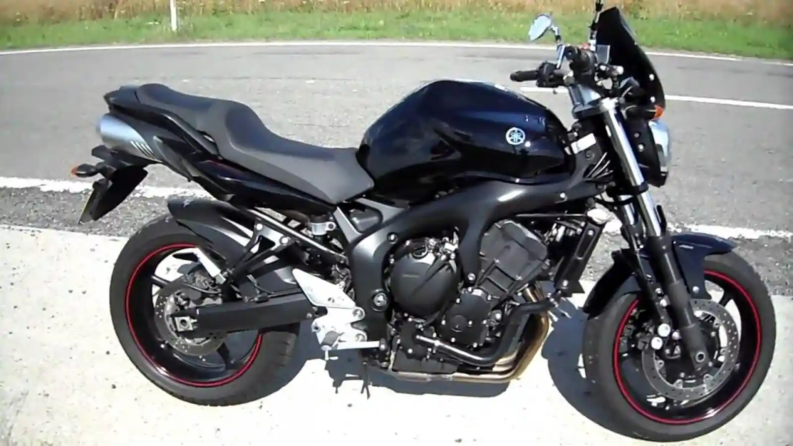 Yamaha FZ6 Fazer S2 2009