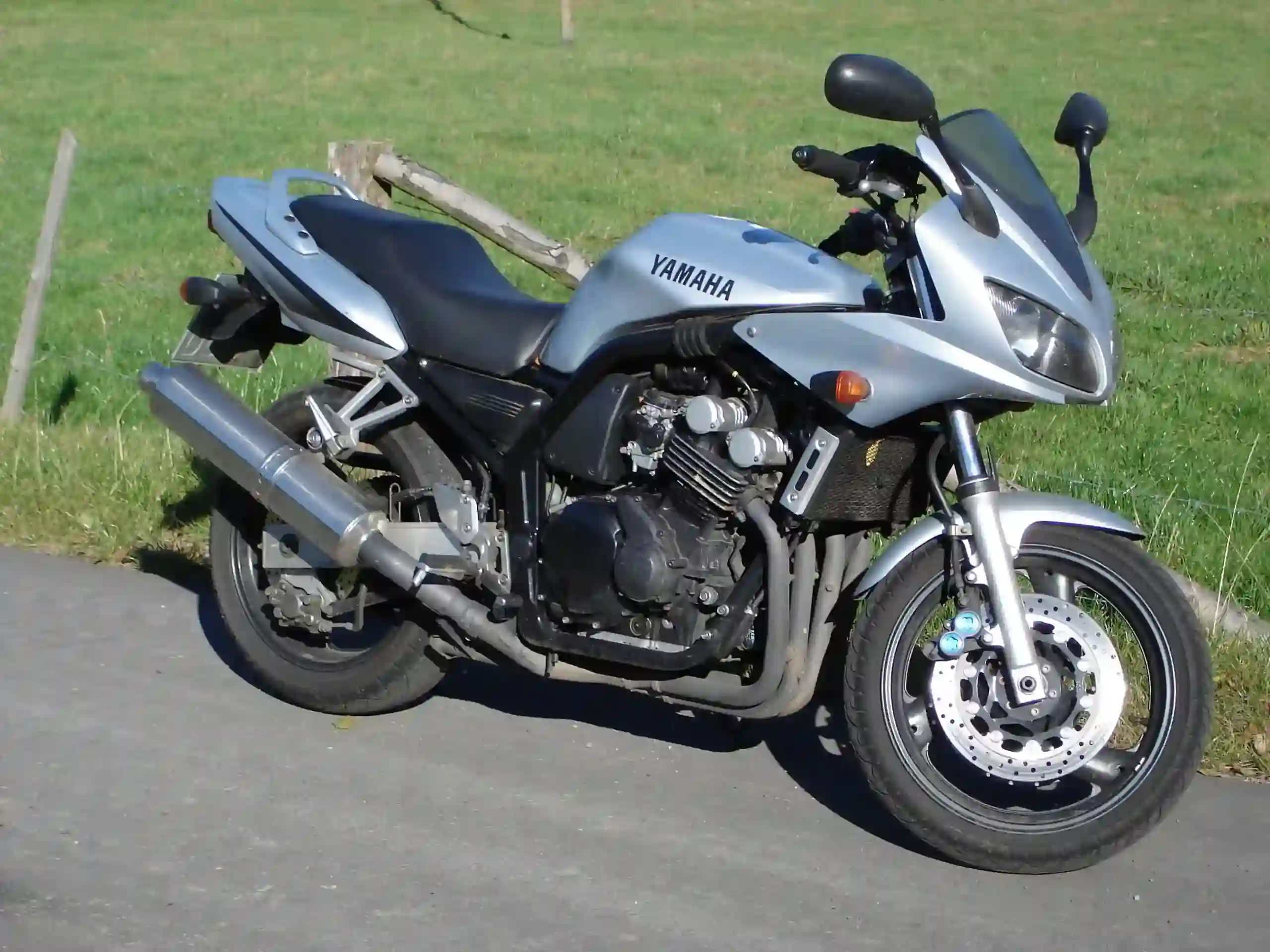 Yamaha FZS 600 S Fazer 2001
