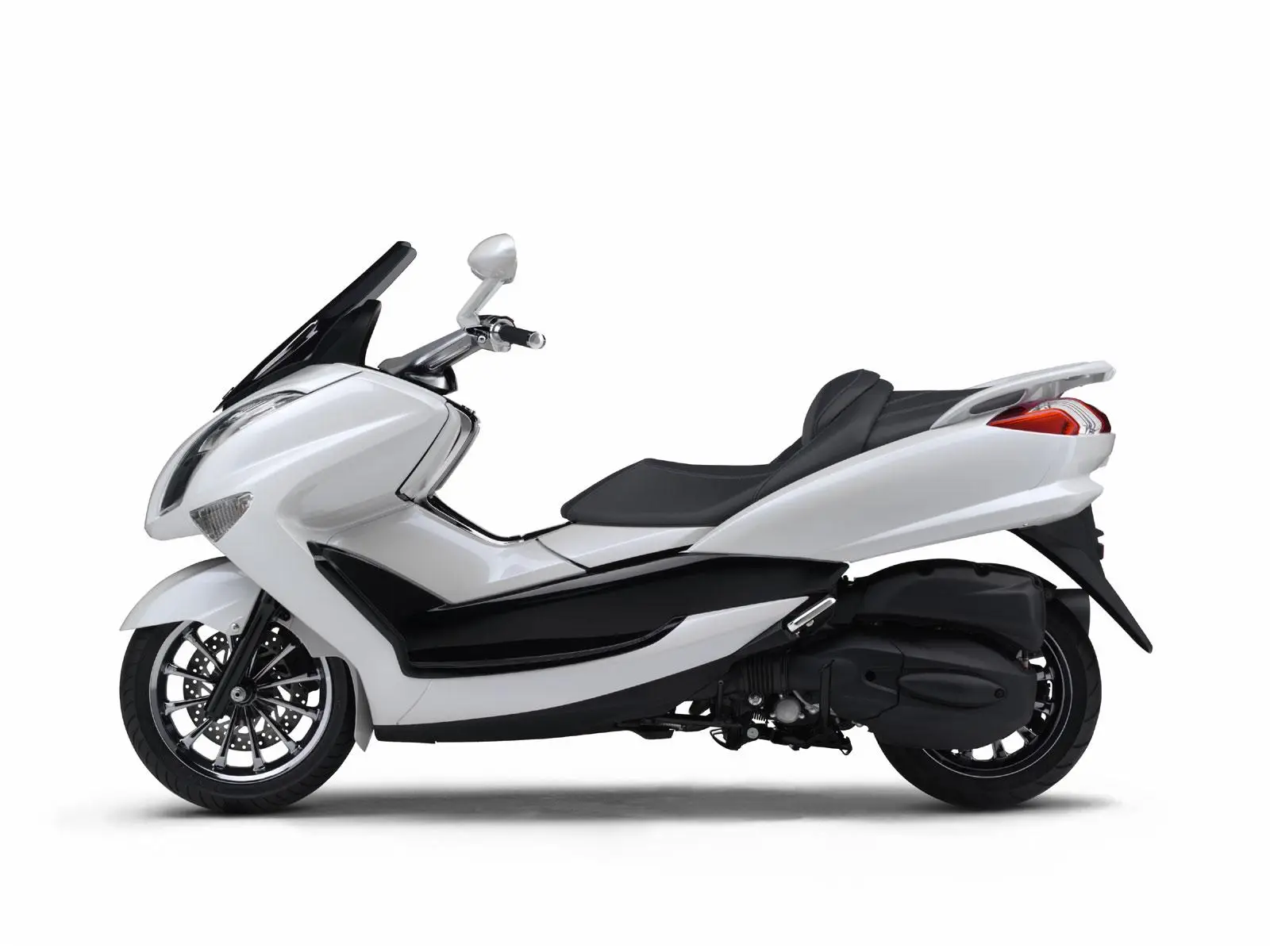 Yamaha Majesty 2014