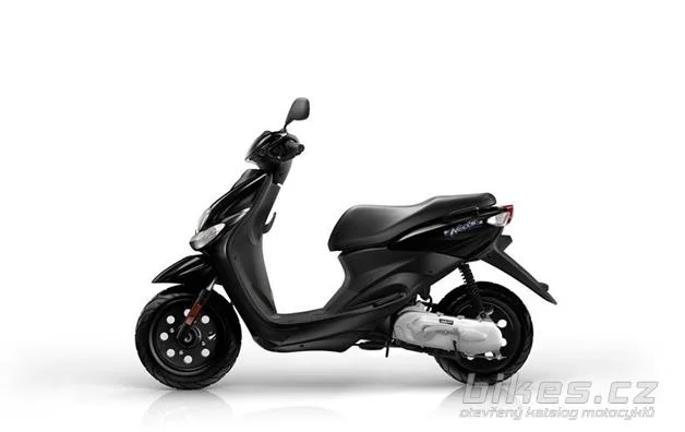 Home 1 Yamaha Neos Easy 2016
