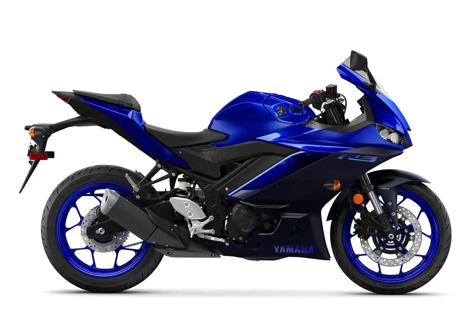 Yamaha R3 2022