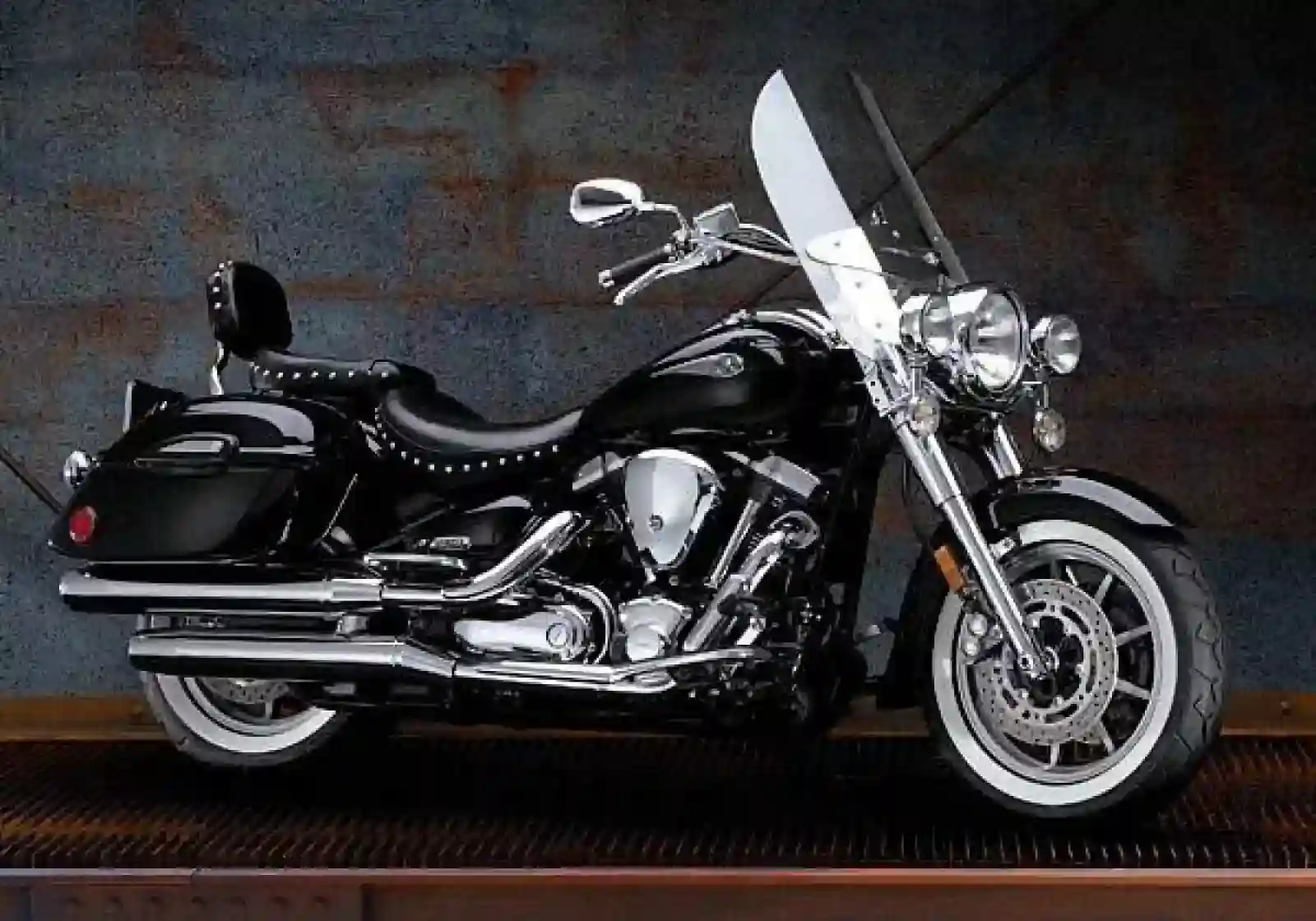 Yamaha Road Star Midnight 2005