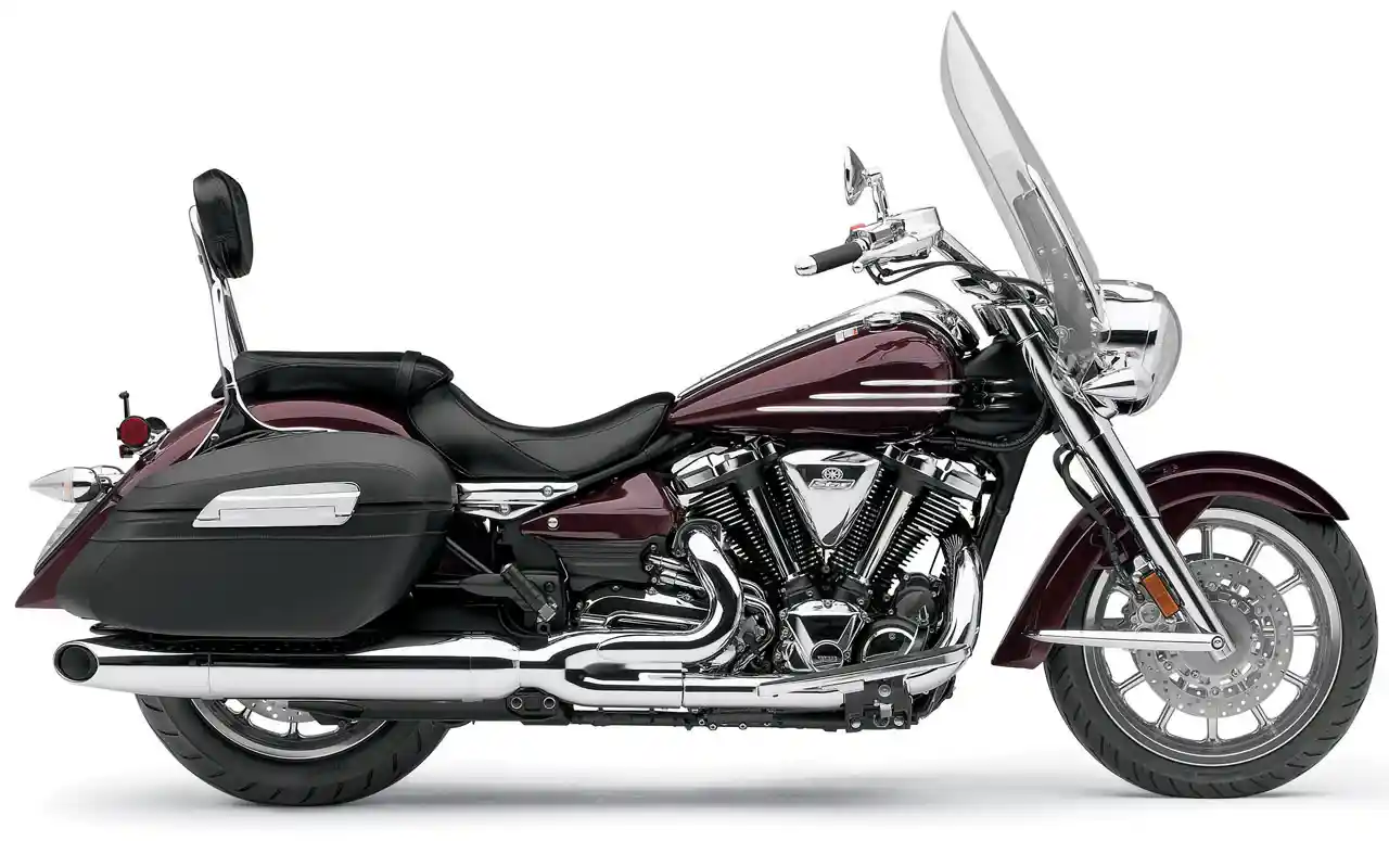 Yamaha Star Stratoliner S 2012