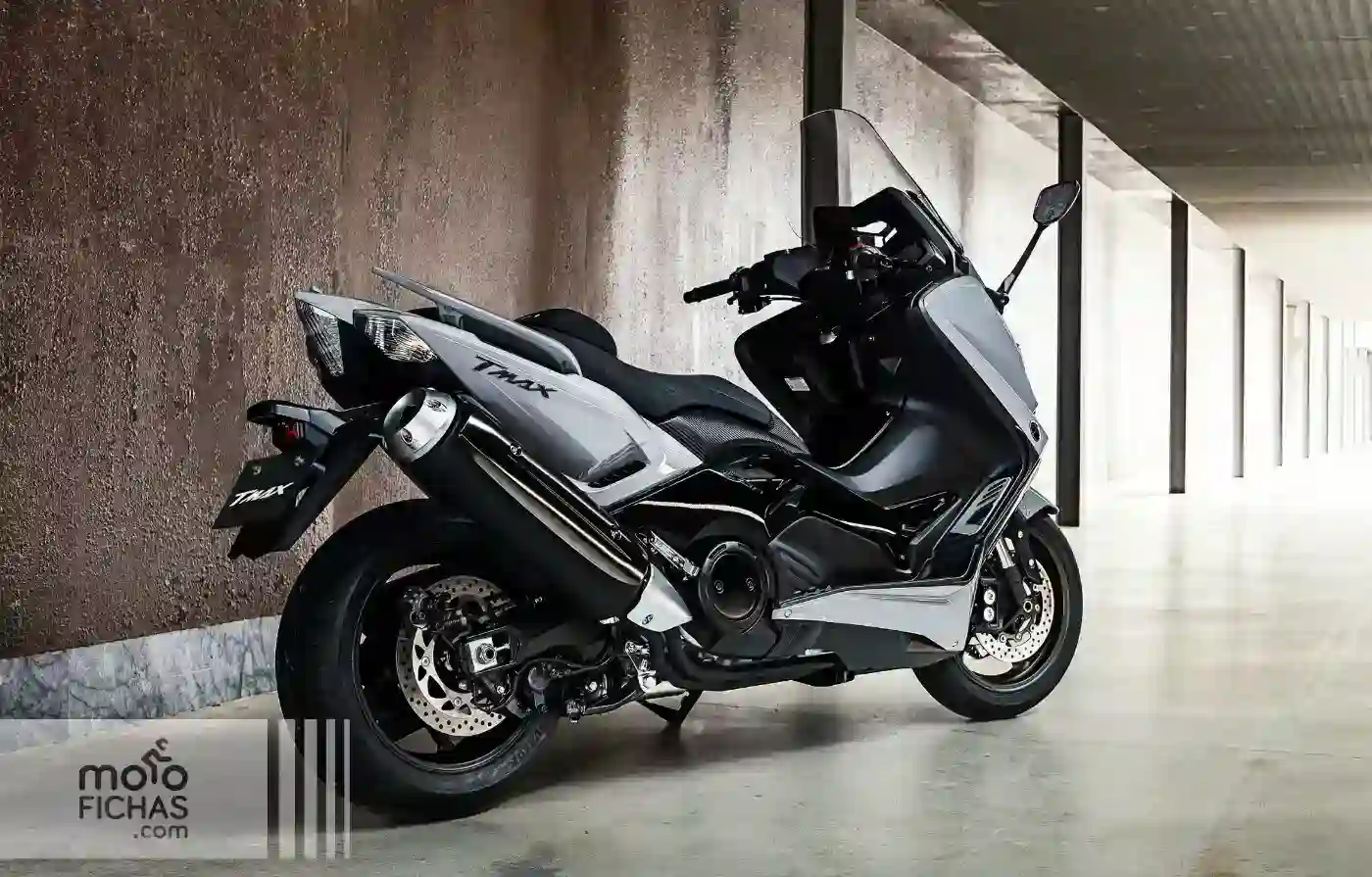 Home 1 Yamaha TMAX Lux Max 2016