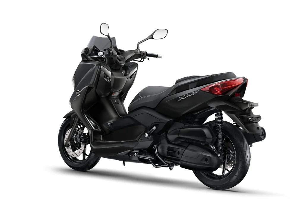 Yamaha X MAX 125 Momodesign 2015