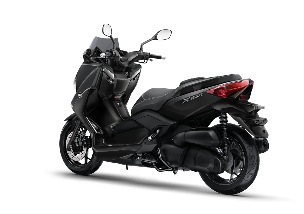 Yamaha X MAX 250 Momodesign 2015