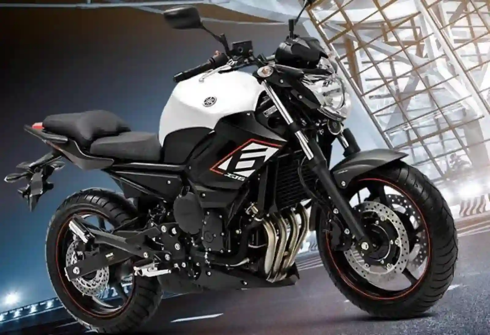 Yamaha XJ6 2014