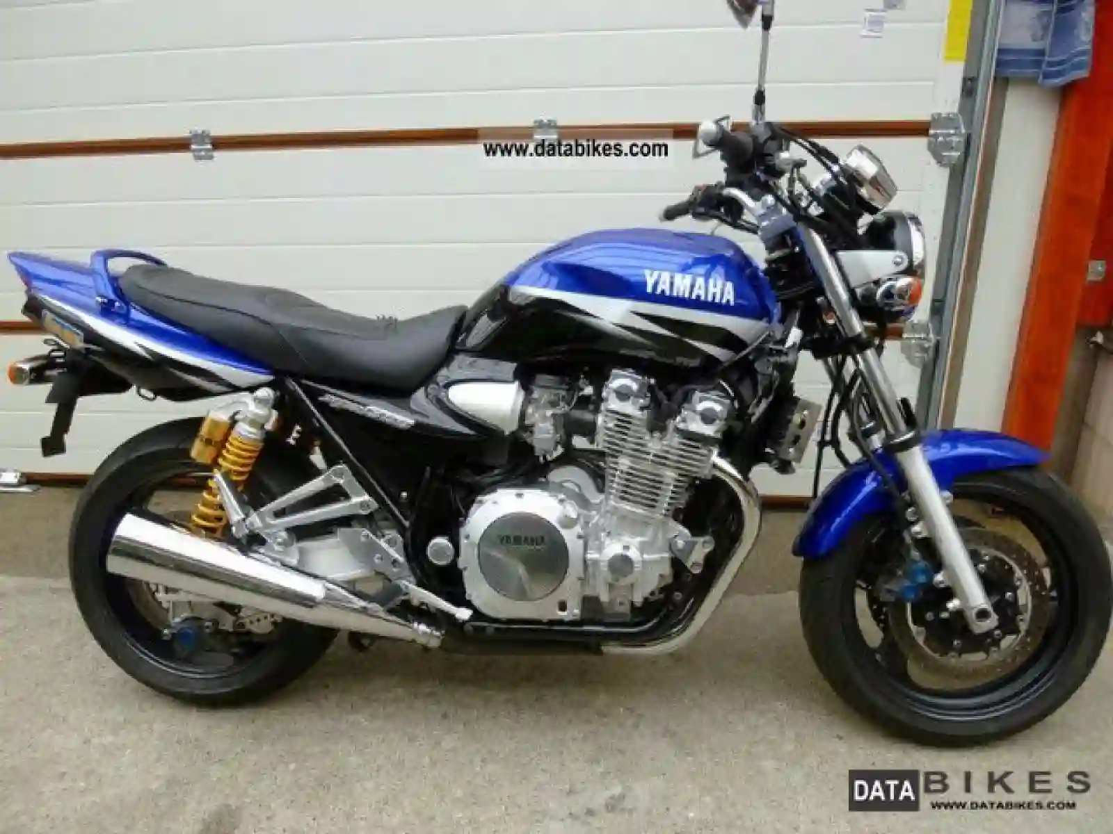 Yamaha XJR 1300 2002