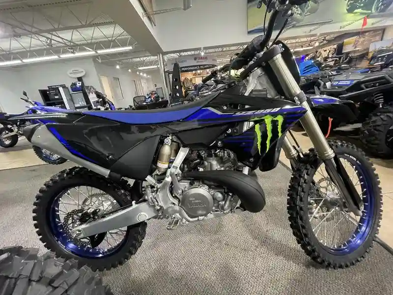 Yamaha YZ250 Monster Energy 2023