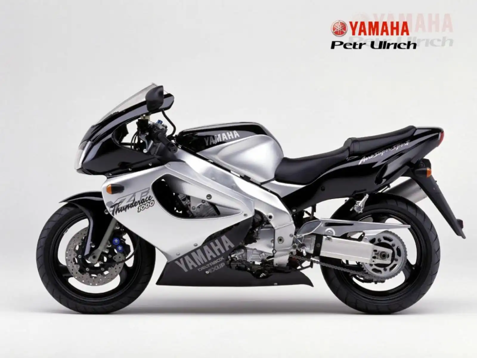 Yamaha YZF 1000 R Thunderace 2000