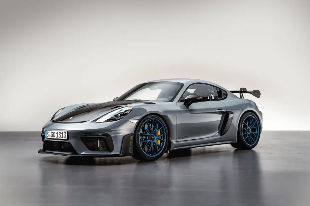 Porsche 718 Cayman GT4